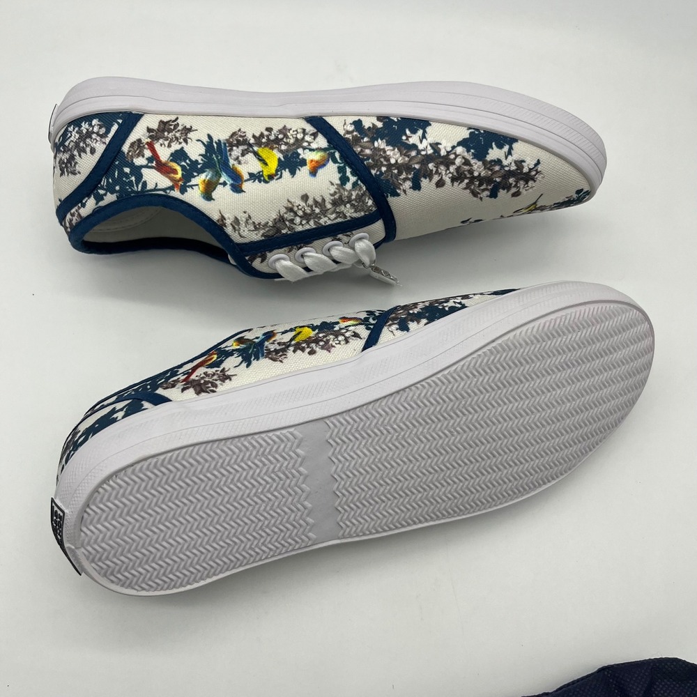 Bradford Exchange Floral Birds of Spring Print Canvas Sneakers Shoes Size 8.5 - Picture 7 of 9
